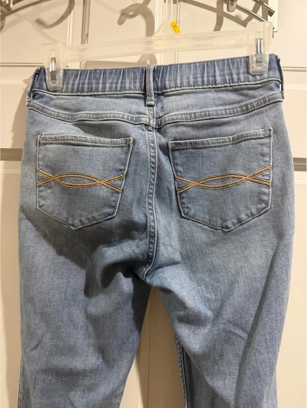 Abercrombie Kids Light Wash Distressed High-Rise Ankle Jean Leggings Size 13/14